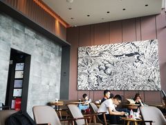 大堂-星巴克(成都东站店)