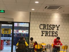 等位区-麦当劳(厦门梧村店)