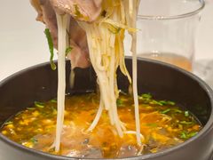 小锅米线-胡麻(静安嘉里店)