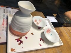 -临界音乐酒馆·小龙虾·江湖菜(华熙LIVE·鱼洞店)