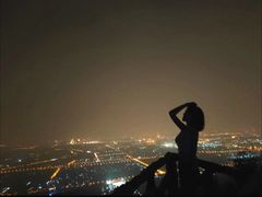 -鬼笑石后山停车场