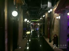 -骑士KTV(红谷滩万达店)