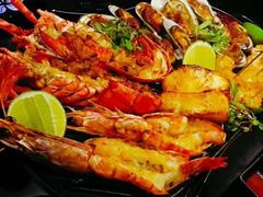 -FLAIR顶层餐厅酒吧(浦东丽思卡尔顿酒店)