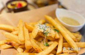 Truffle Cheese Fries