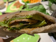 -一叶一世界•素食餐厅(环球中心店)