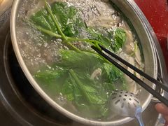 -老石黑山羊毛驴肉火锅(金凯广场店)