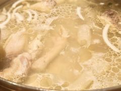 -润园四季椰子鸡火锅(海上世界店)