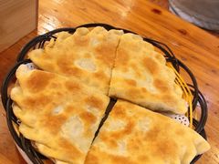-鹤乡东北菜(崮山路店)