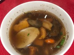 -天宜隆蘑菇宴火锅(石景山旗舰店)