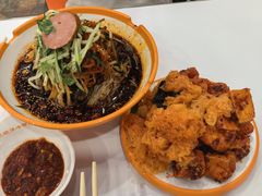 -三姐妹冷面馆(保卫路店)