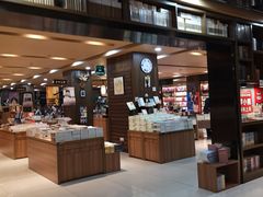 -新华书店(沙坪坝书城店)