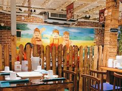 大堂-三个大叔烤羊肉串·炭炉砂锅菜(西三旗店)