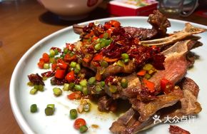 Grilled Pork Shank Bones