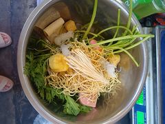 -闫家炸鸡架(五爱总店)