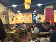 大堂-东镇老火锅(长春路首店)