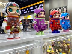 -泡泡玛特POPMART(上海环球港店)