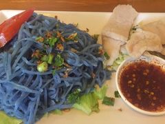 猪肉拌面-蝶豆花蓝面条