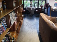 -静香HOUSE·全时段融合餐厅(七星欢乐颂店)