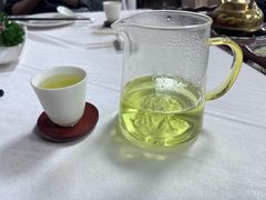 -鹿鸣酒家(越秀店)