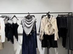-URBAN REVIVO(上海中庚漫游城店)