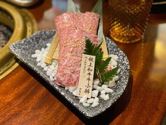 極上和牛牛小排-肉魁屋·烧肉·烧鸟·酒场(高新店)