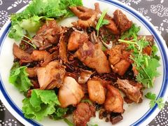 -八两八金·莱芜特色炒鸡(市南漳浦路店)