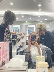-八佰伴8008星级形象店