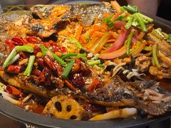 -鸣记脆皮烤鱼·海鲜烤鱼(三八广场店)