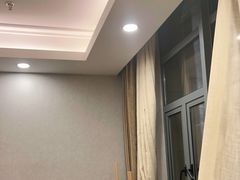 -金时代顺风大酒店(临港百联店)