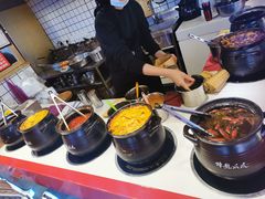 -八一路好吃街(雨田商务大厦店)