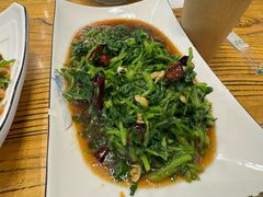 -俺家菜馆(百里峡店)