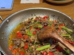 -吃饭皇帝大土家民族菜(正大广场店)