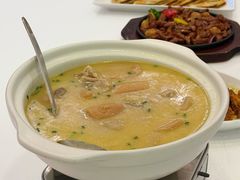 排骨藕汤-湖北三五醇酒店·35年新楚菜
