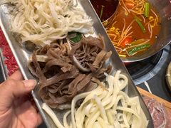 -由衷贵州酸汤牛肉火锅(新桥店)