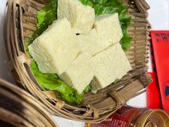 -喜悦小串丹东小黄牛海鲜烧烤大排档(民主广场店)
