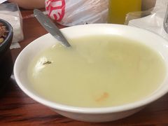 小米粥-宝瑞门钉肉饼店