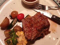 -绿茵阁牛扒餐厅(客村店)