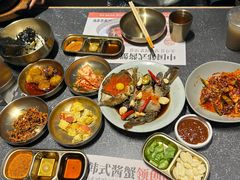 -草家酱蟹炭火烤肉店(珲春南路二店)
