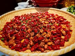 -万重锦·人文川菜馆(骡马市店)