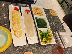 -一席地·本地鸡窝·杭帮鸡火锅(萧山银隆百货店)