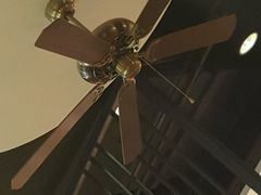 -太平洋咖啡(市府恒隆二店)