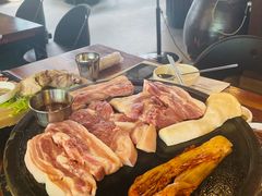 -Dombe豚(黑猪肉街店)