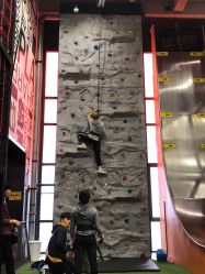 -嗨翻Hi-Fun竞技主题乐园·蹦床团建生日聚会(五棵松华熙店)