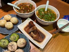 -鑫震源·苏式大虾生煎(山塘街店)