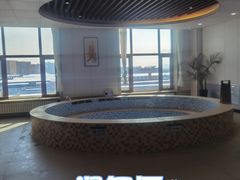 -海豚堡温泉水乐园