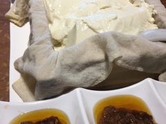 -95号酱骨·一块豆腐(展春园西路店)