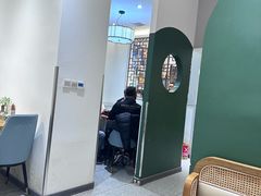 -李连贵酒家熏肉大饼(昆明街店)