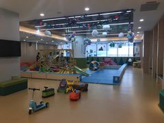 -亲亲袋鼠托育早教·思维专注力·棕熊英语(鼓楼恒力城店)