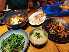 -十三式重庆江湖菜(金茂览秀城店)