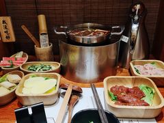 蟹柳-独食火锅·半米屋台(直营总店)